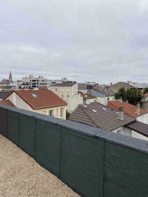 Paris Gentilly Appartement Tout Equipe - Rer B Exterior foto
